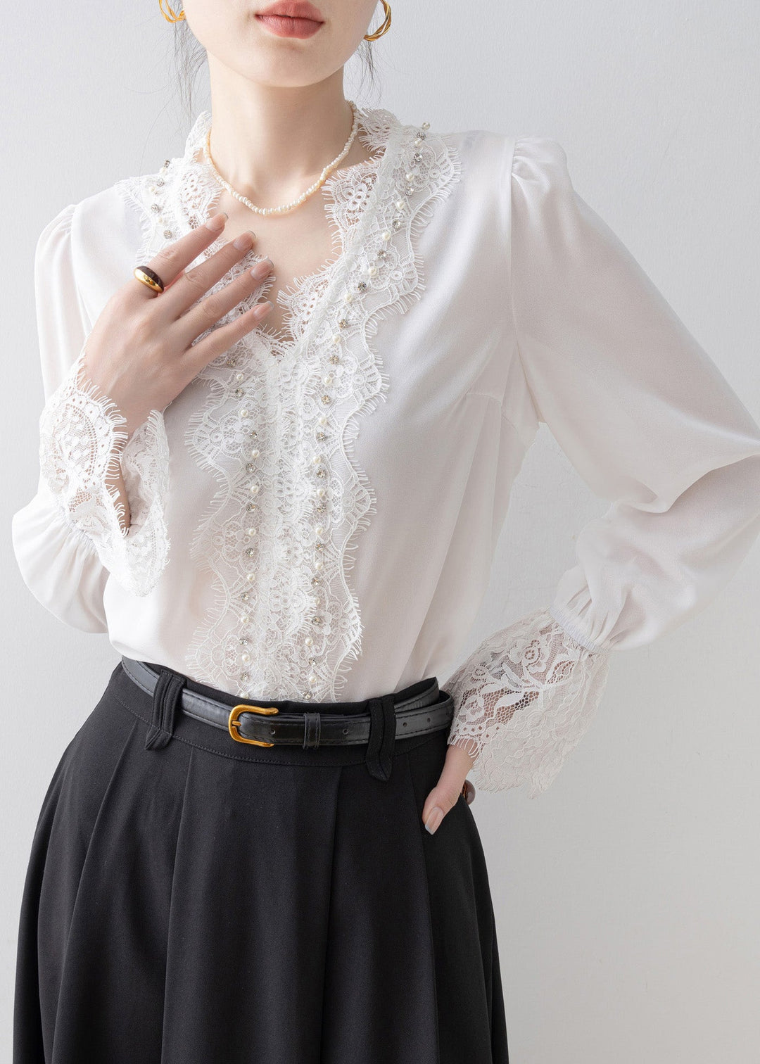 Women White V Neck Lace Patchwork Chiffon Top Spring