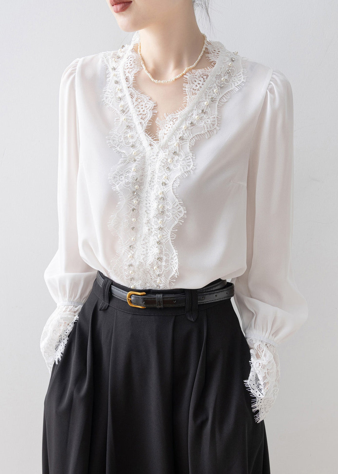 Women White V Neck Lace Patchwork Chiffon Top Spring