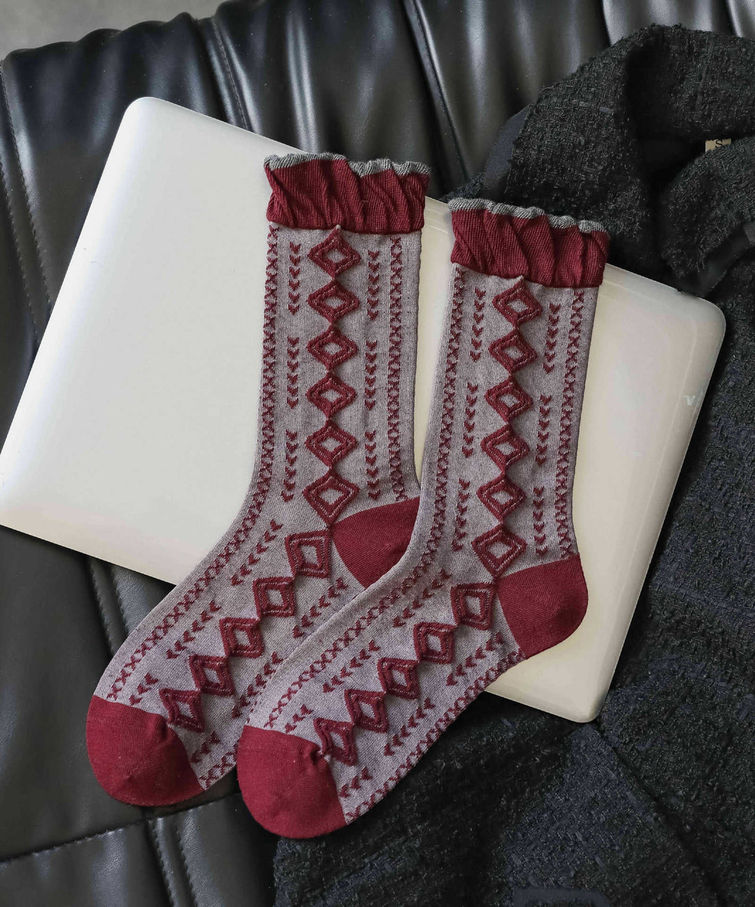 Women's Autumn Winter Jacquard Mid Calf Socks
