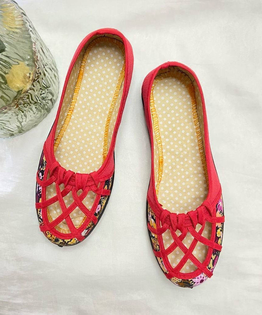 Yellow Walking Sandals Cotton Fabric Plus Size Hollow Out Water Sandals