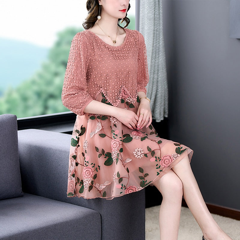 2023 Elegant Embroidered Silk Floral Dress