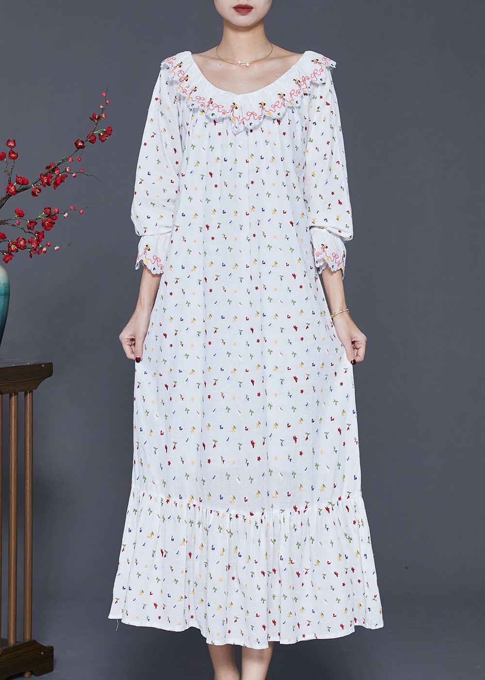 Art White Embroidered Cotton Vacation Dresses Spring