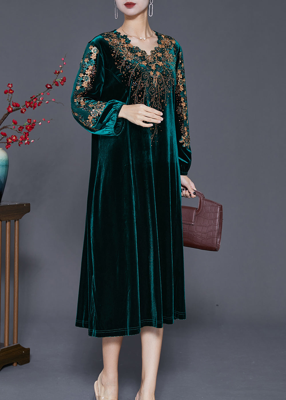 Beautiful Green Embroideried Hollow Out Silk Velour Dress Fall