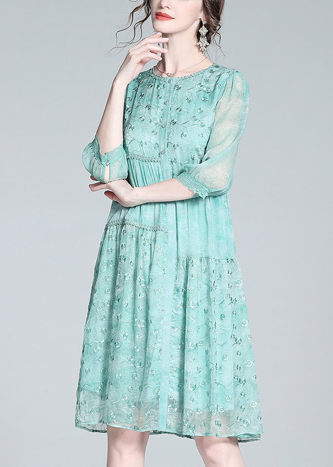 Beautiful Light Green O-Neck Embroideried Button Long Dresses Summer