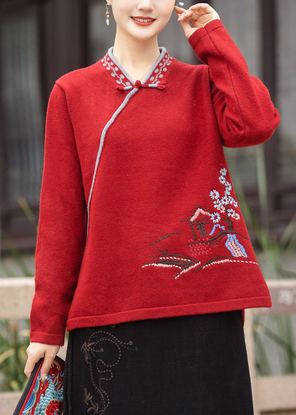 Beautiful Red V Neck Oriental Button Embroideried Knit Tops Winter