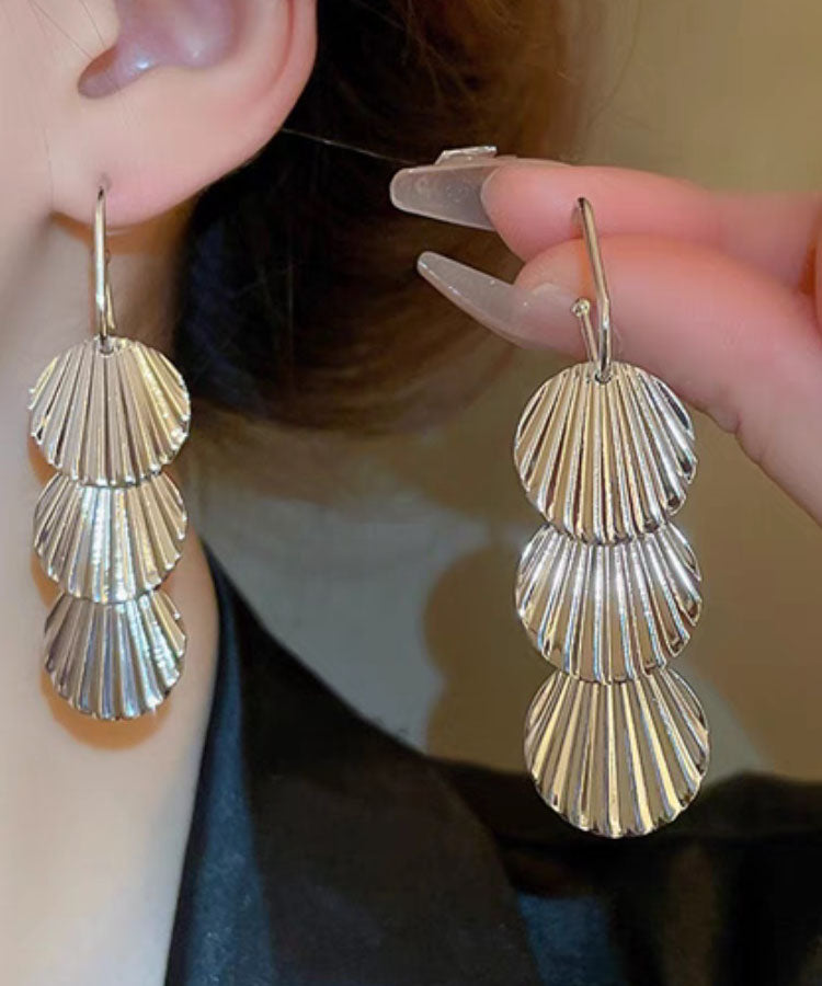 Beautiful Silk Metal Alloy Shell Flower Drop Earrings