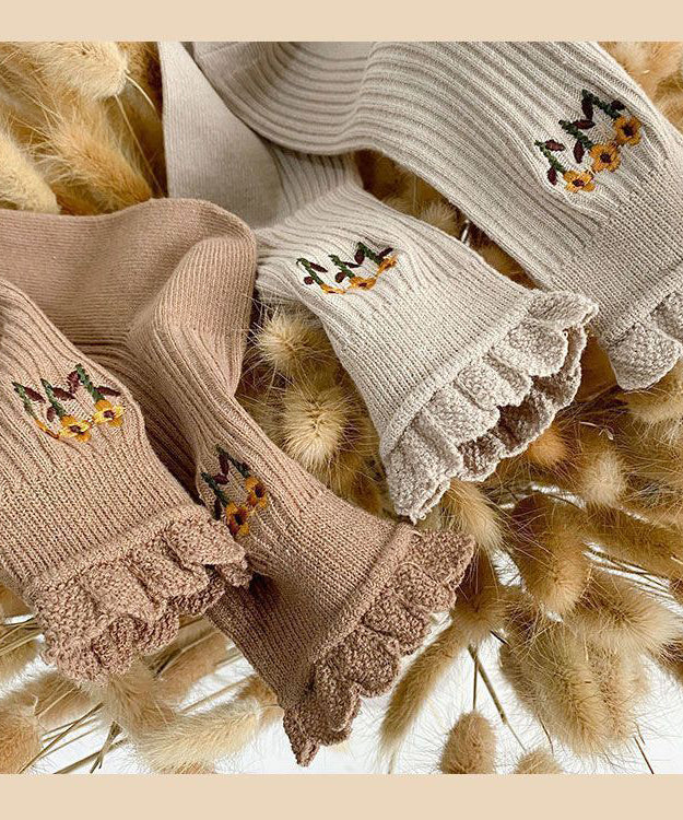 Beautiful The Sunflowers Embroideried Cotton Mid Calf Socks