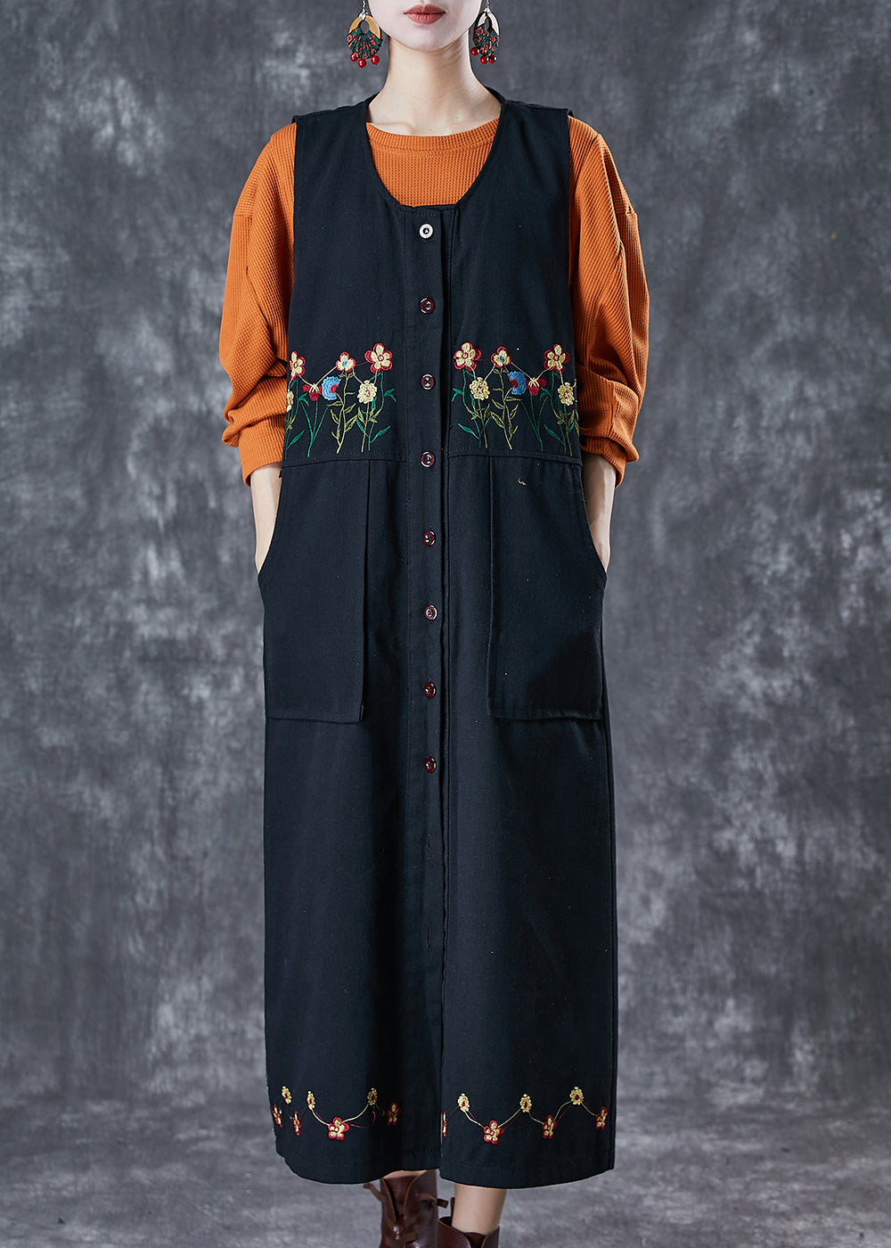 Bohemian Black Embroideried Pockets Cotton Two Pieces Set Spring