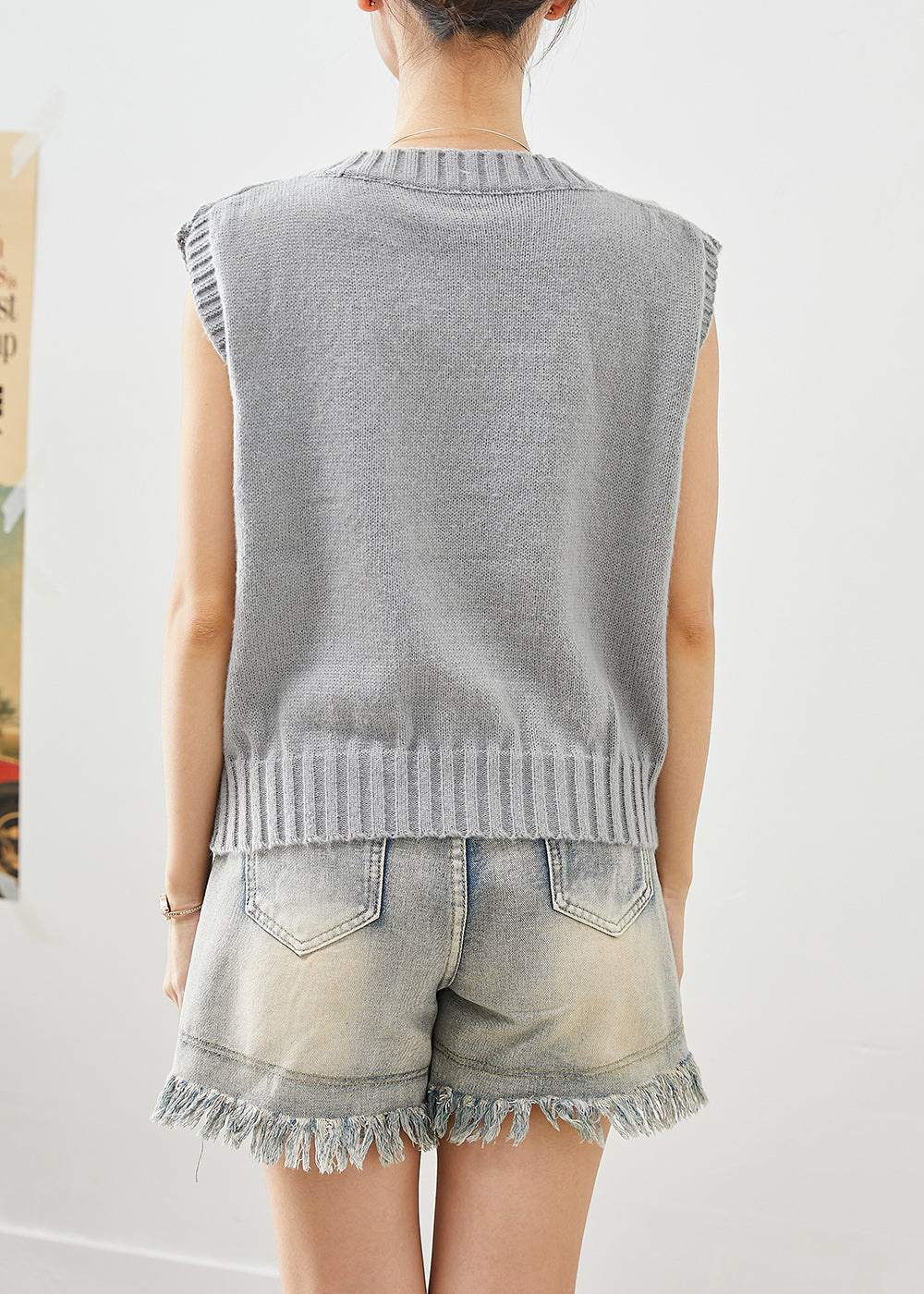 Bohemian Grey V Neck Embroideried Knit Vest Fall