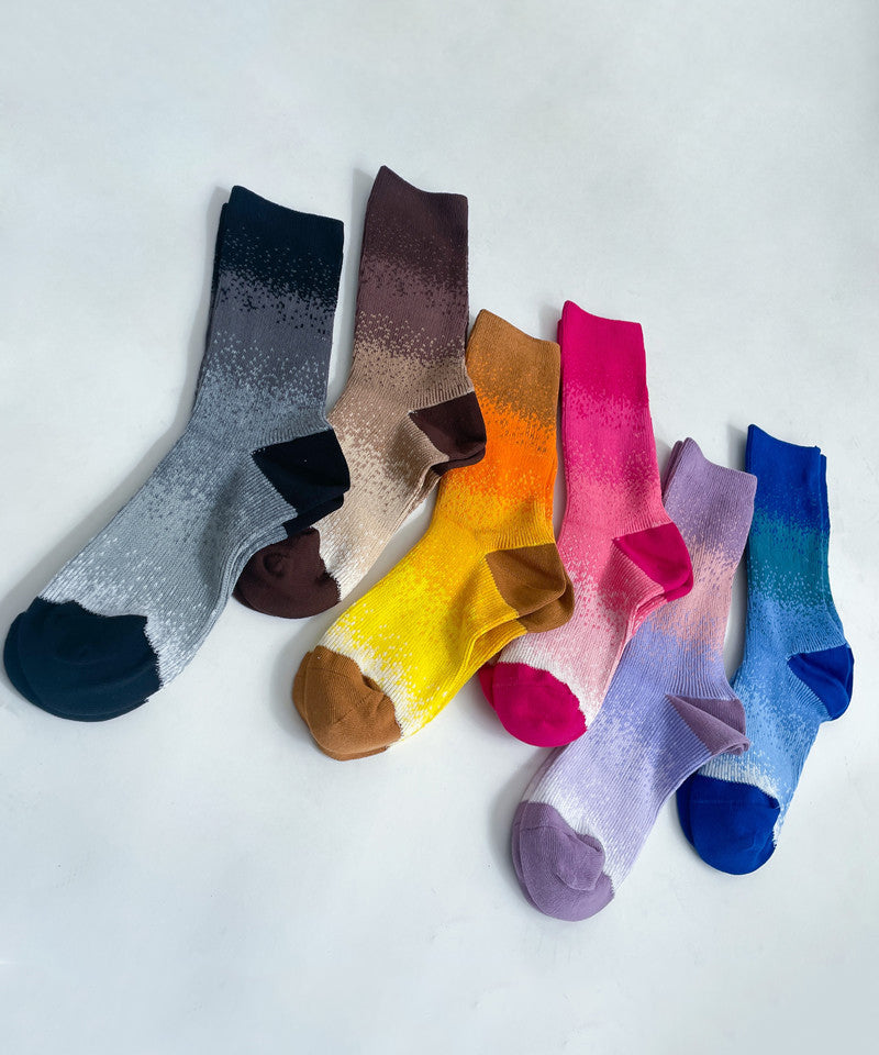 Boutique Gradient Color Comfortable Cotton Mid Calf Socks