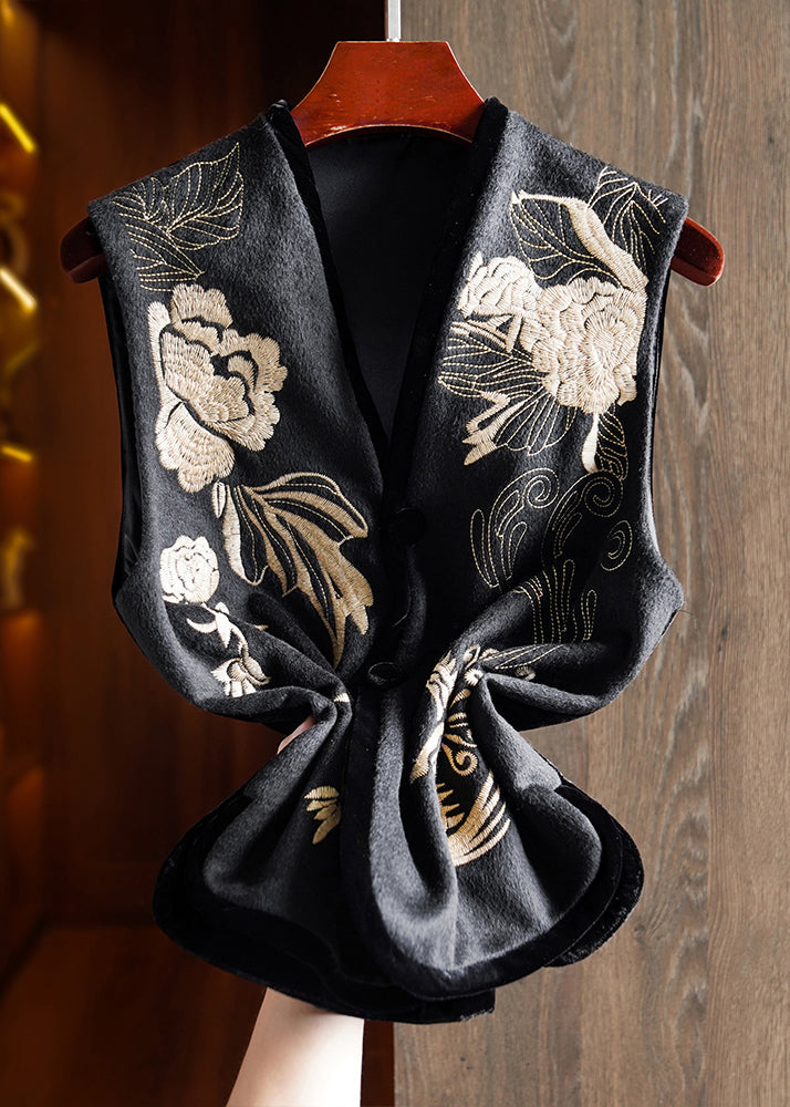Boutique Khaki V Neck Embroideried Patchwork Woolen Vest Sleeveless