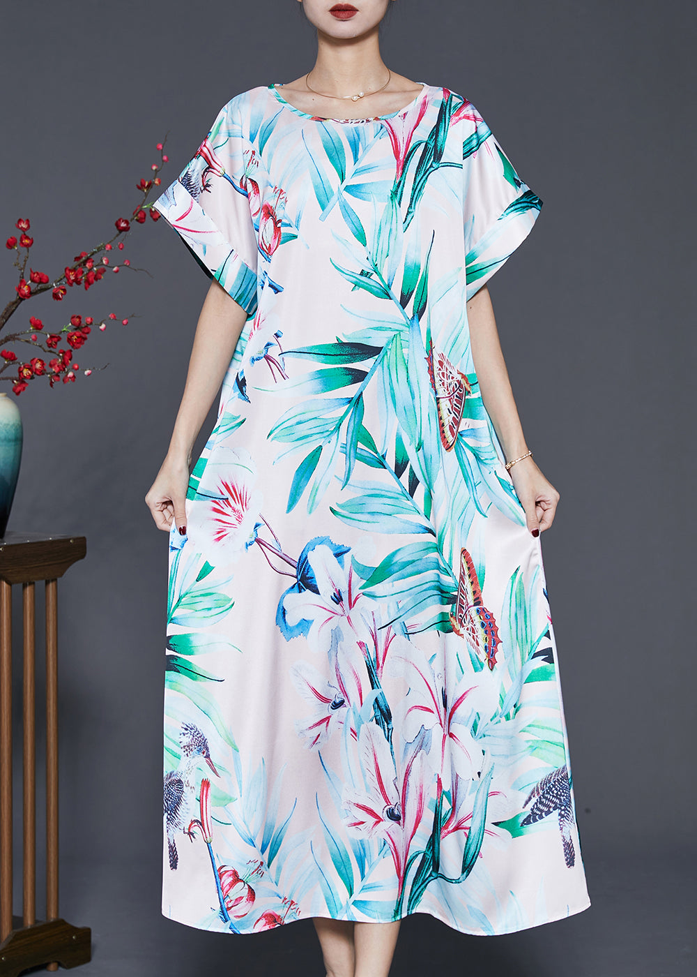 Boutique White Oversized Print Silk Vacation Dresses Summer