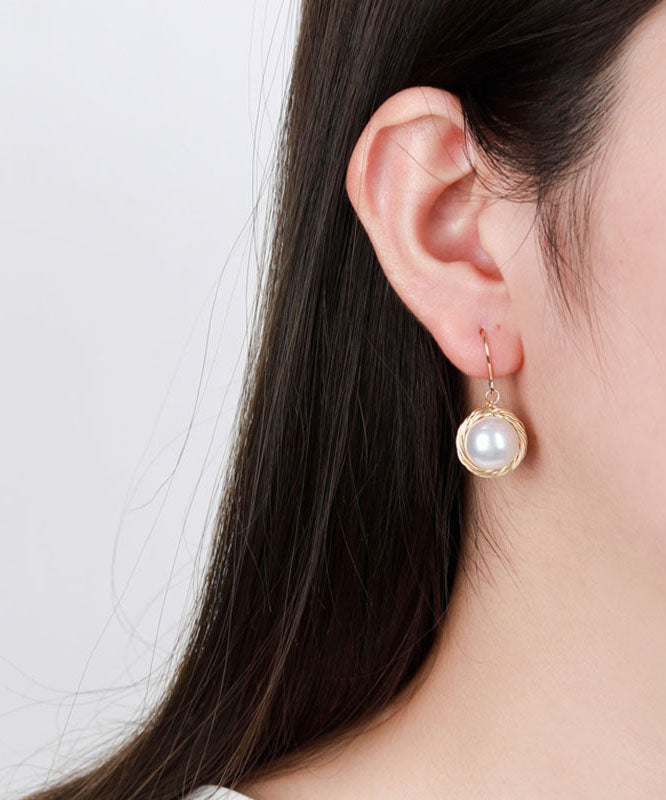 Brief White 14K Gold Pearl Drop Earrings