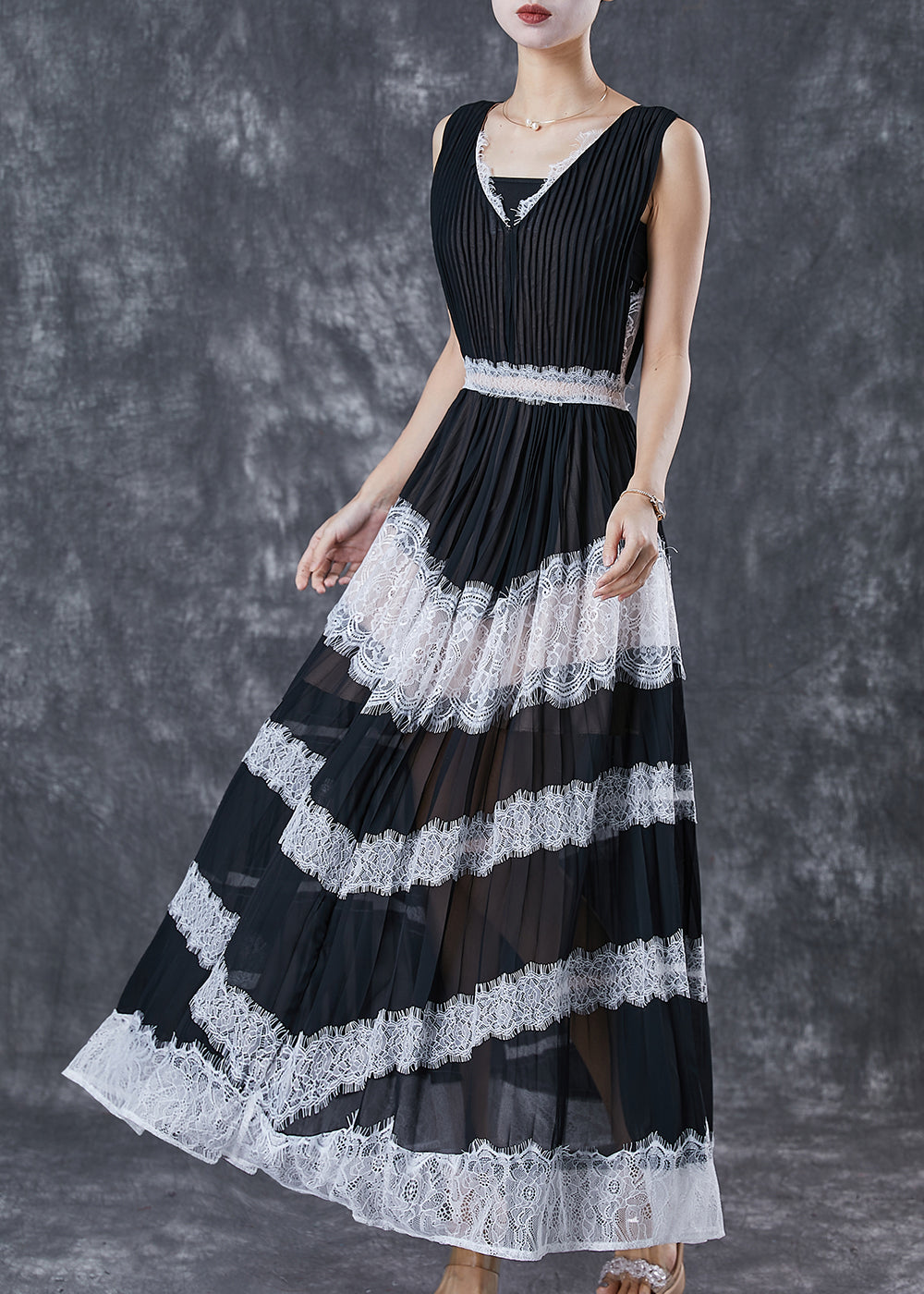 Casual Black Exra Large Hem Patchwork Lace Linen Silk Pleated Dresses Sleeveless