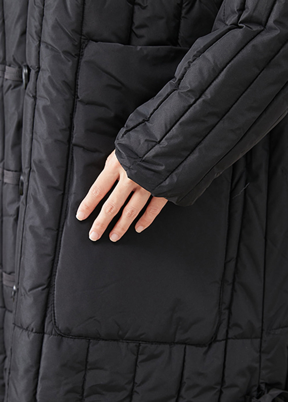 Casual Black Oversized Striped Fine Cotton Filled Puffers Jackets Winter