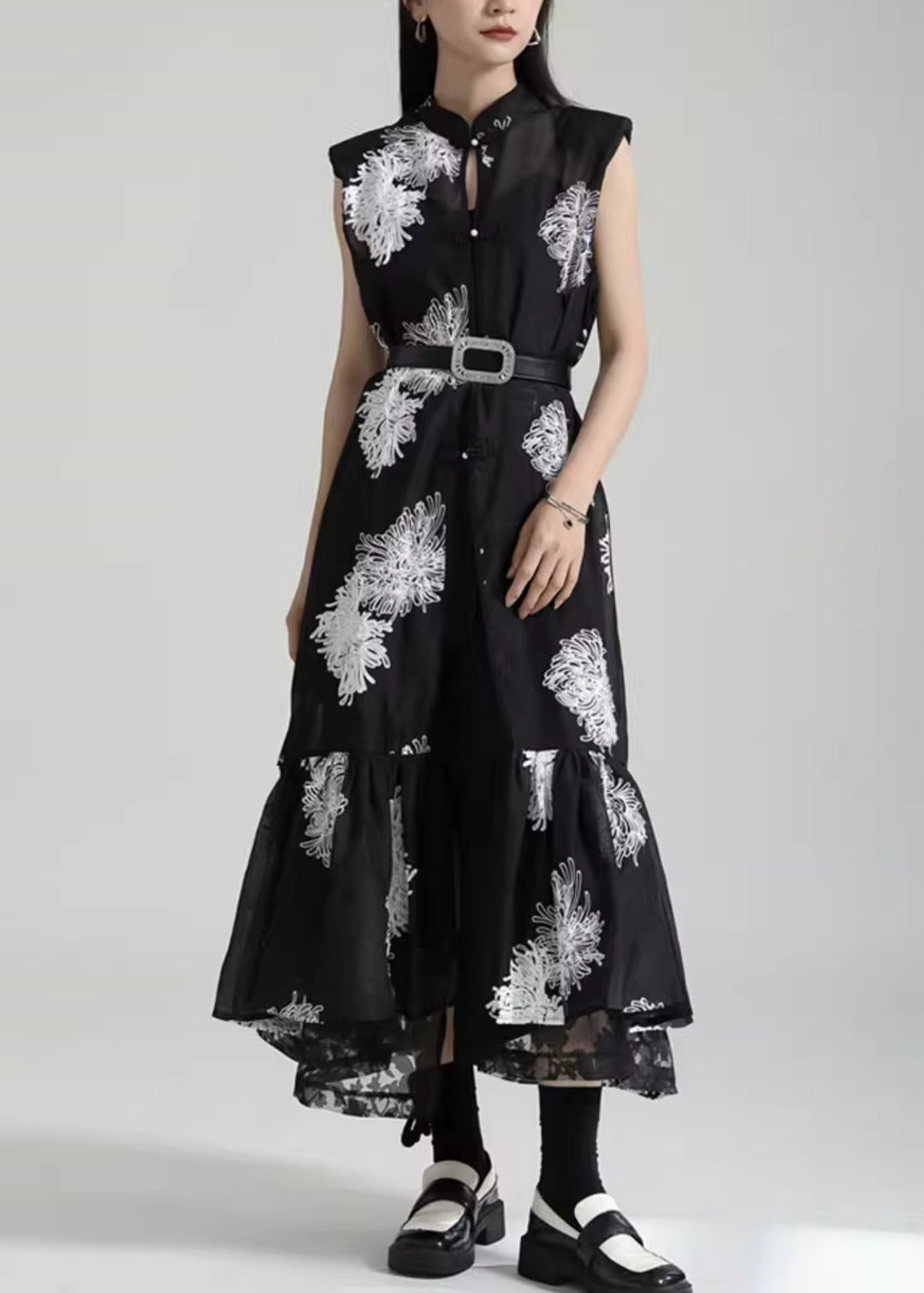 Chinese Style Black Stand Collar Embroideried Tulle Dresses Sleeveless