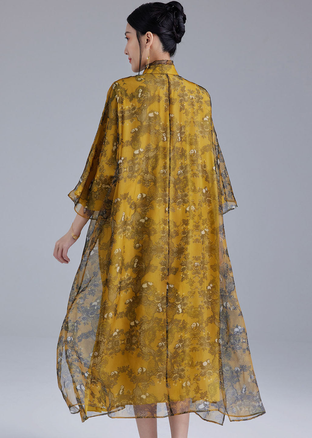 Chinese Style Yellow Mandarin Collar Oriental Button Tulle Silk Cheongsam Dresses Bracelet Sleeve