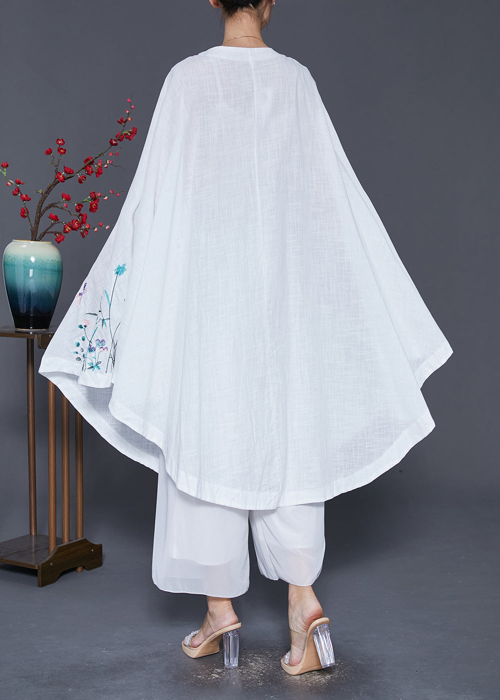 DIY White Embroideried Oversized Linen Dress Fall