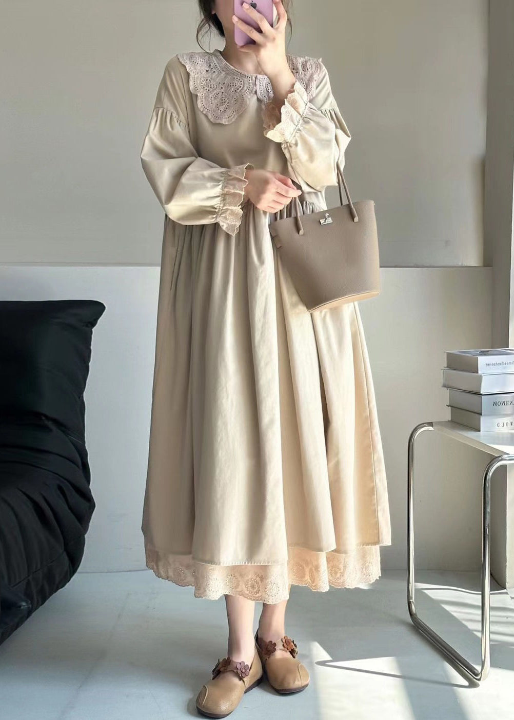 Elegant Beige Wrinkled Lace Patchwork Cotton Dress Spring