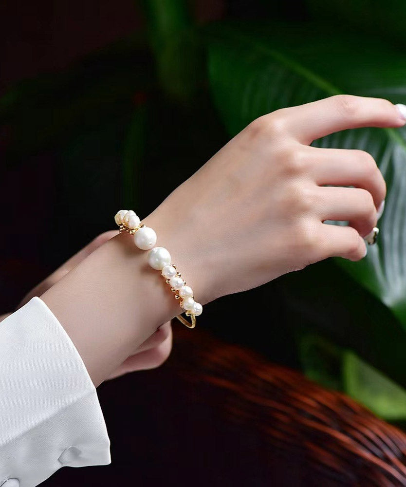 Elegant White 14K Gold Pearl Asymmetric Cuff