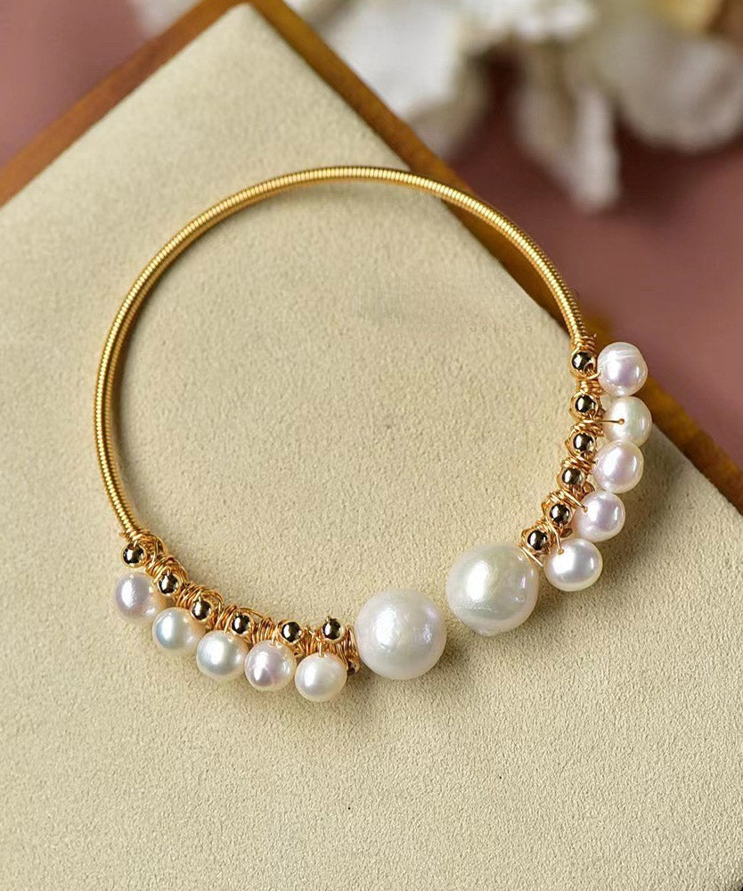 Elegant White 14K Gold Pearl Asymmetric Cuff