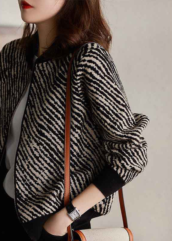 Fashion Black O-Neck Zippered Striped Knit Coat Long Sleeve