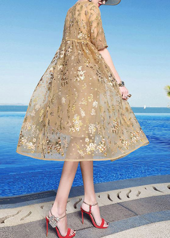 Fashion Yellow O-Neck Embroideried Floral Wrinkled Tulle Long Dresses Summer