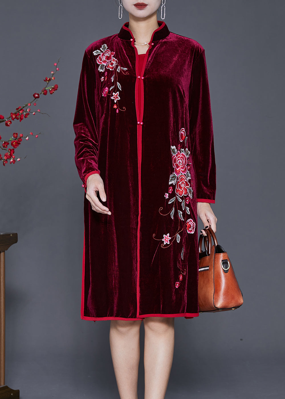 Fine Mulberry Embroideried Floral Silk Velour Women Sets 2 Pieces Fall