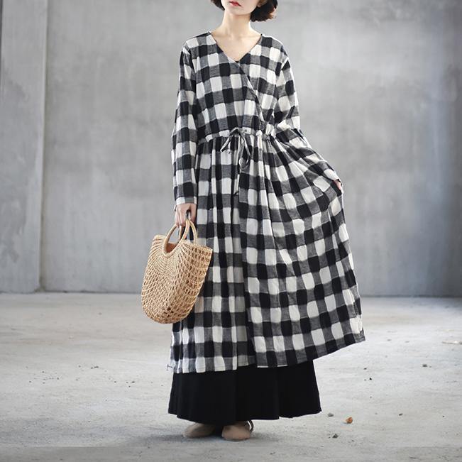 Fine black white plaid linen maxi dress plus size clothing v neck traveling dress Fine front open maxi dresses - Omychic