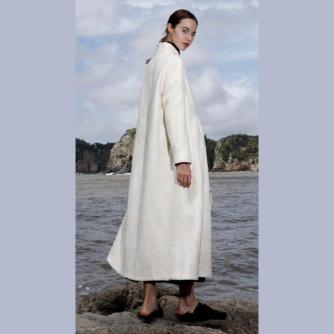 Fine white dotted Woolen Coats oversized Winter coat V neck outwear wrinkled pockets tie waist coats - Omychic