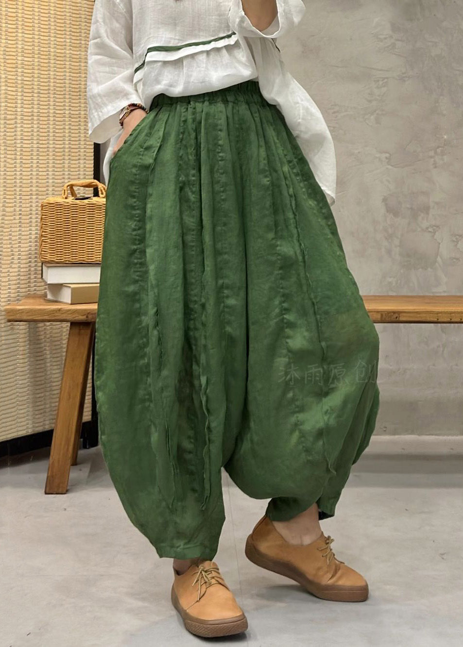 Green Solid Elastic Waist Thin Linen Crop Pants Pockets