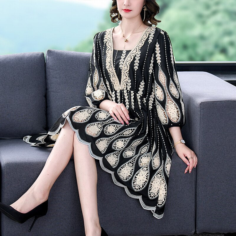 High-End Heavy Industry Embroidery Mesh Midi Dress