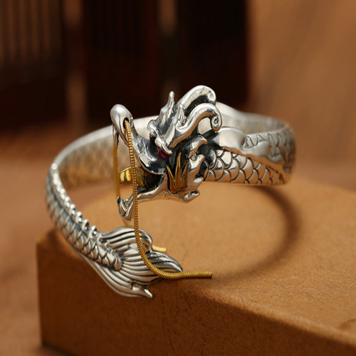Loose Silk Sterling Silver Dragon At Your Door Cuff