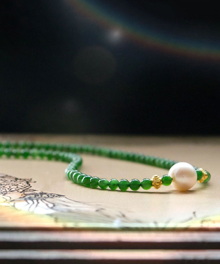 Modern Green Sterling Silver Overgild Jade Pearl Gratuated Bead Necklace