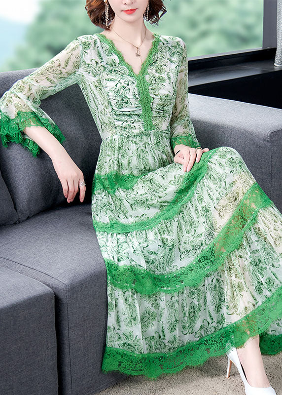 Plus Size Unique Green V Neck Print Lace Dress Spring