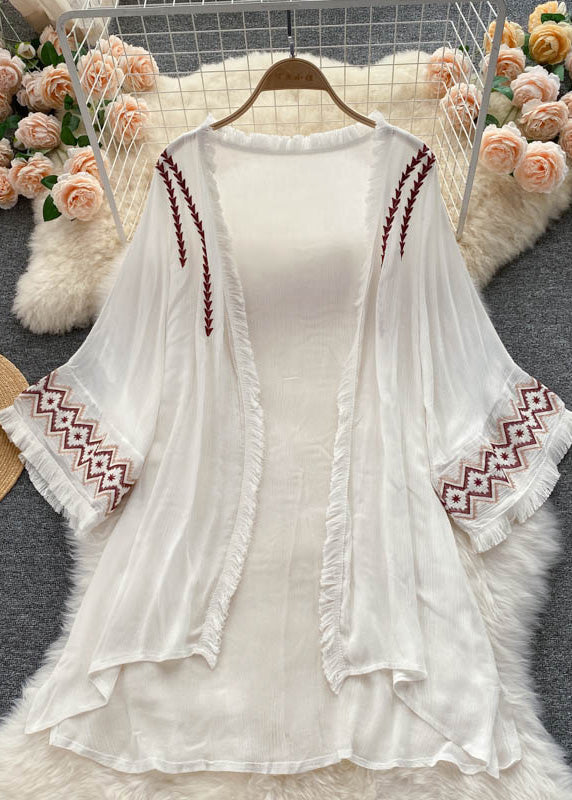 Plus Size White V Neck Embroideried Tassel Cardigan Long Sleeve