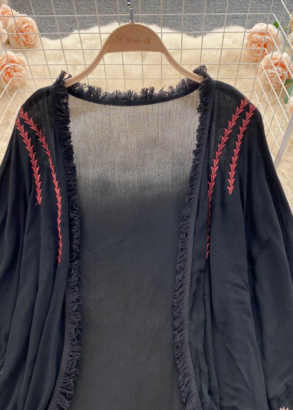 Plus Size White V Neck Embroideried Tassel Cardigan Long Sleeve