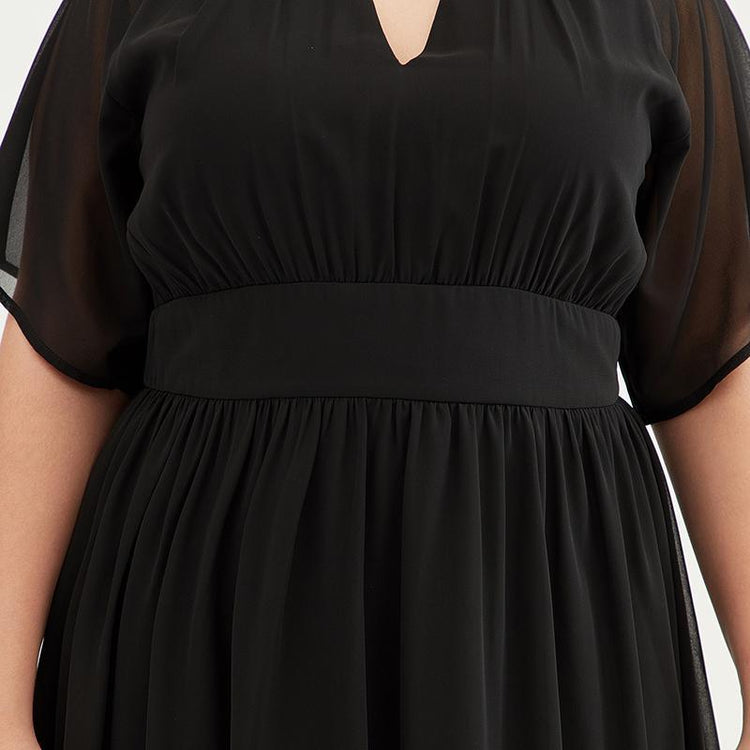 Plus Size Pure Color Chiffon Pleated Dress - Omychic