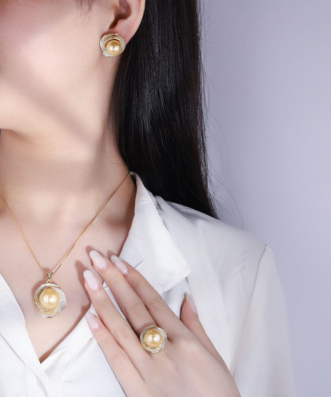 Regular Yellow 18k Gold Zircon Shell Beads Rose Pendant Necklace