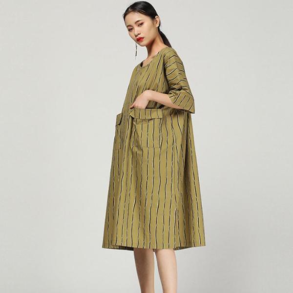 Retro Round Neck Stripe Loose Pocket Dress - Omychic