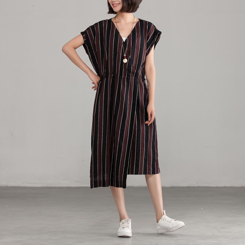 Short Sleeve Loose V-neck Commuter Dress - Omychic