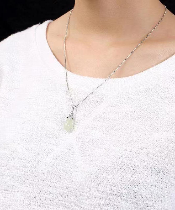 Simple Light Green Sterling Silver Inlaid Jade Orchid Pendant Necklace