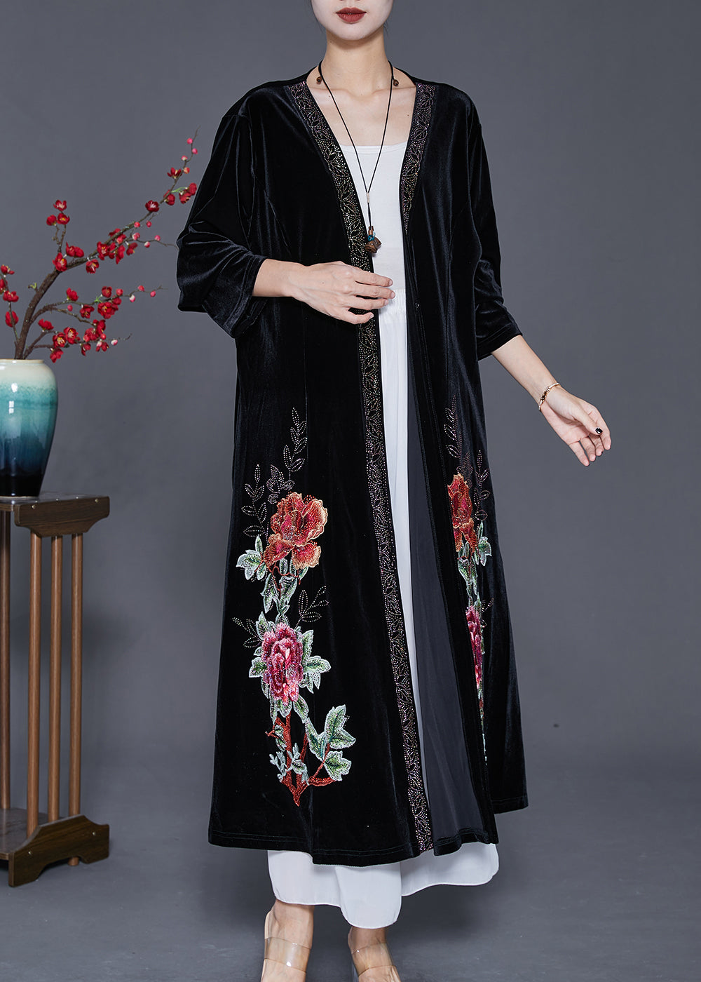 Style Black Embroideried Oversized Silk Velour Long Cardigan Fall