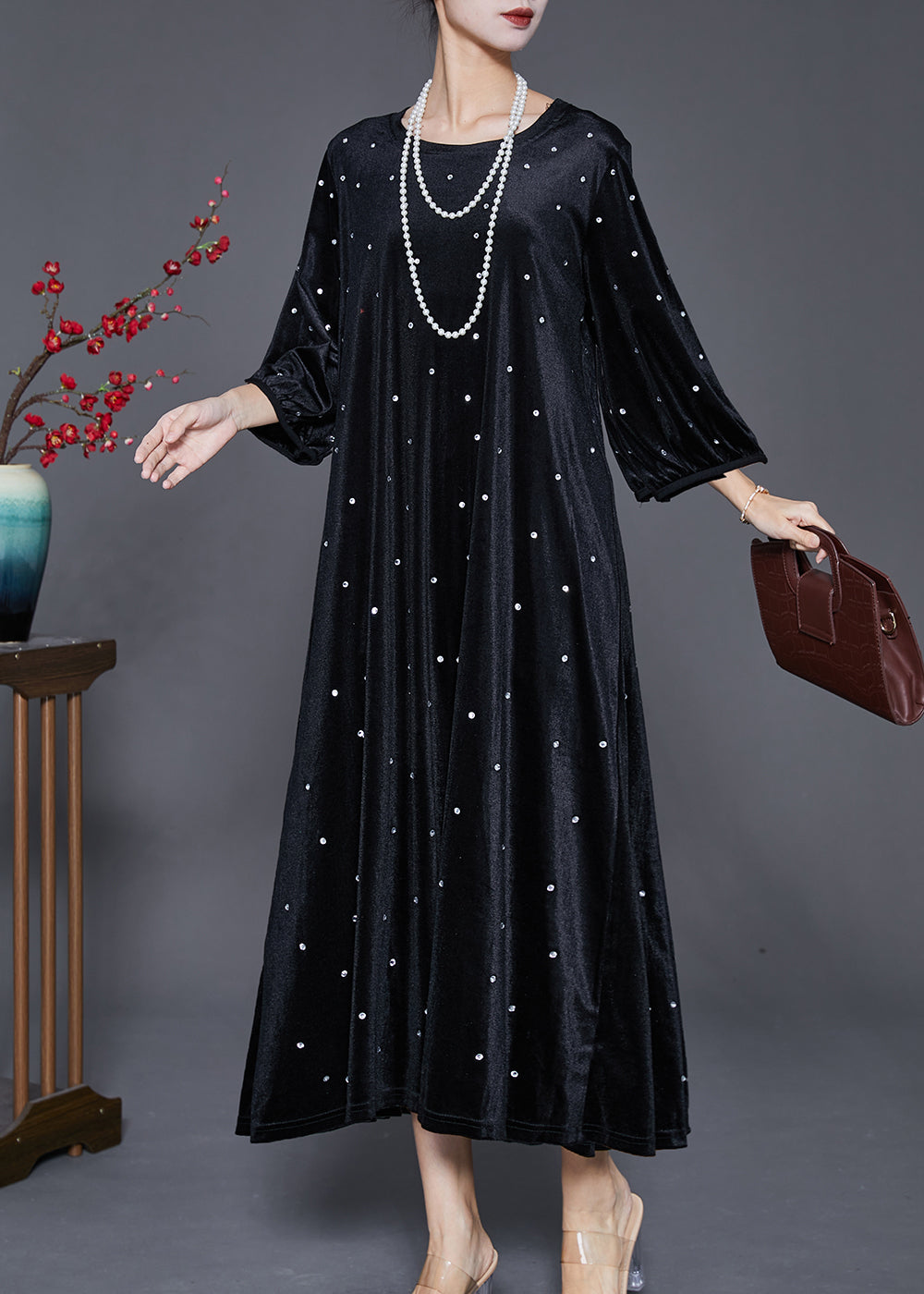 Stylish Black Oversized Zircon Silk Velour Dress Bracelet Sleeve