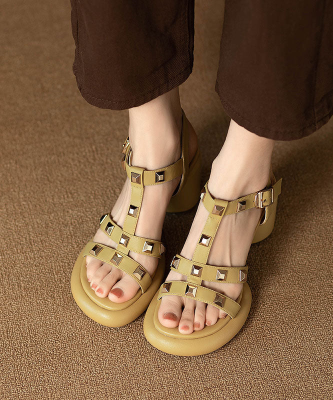 Stylish Rivet Splicing Chunky Sandals Yellow Faux Leather