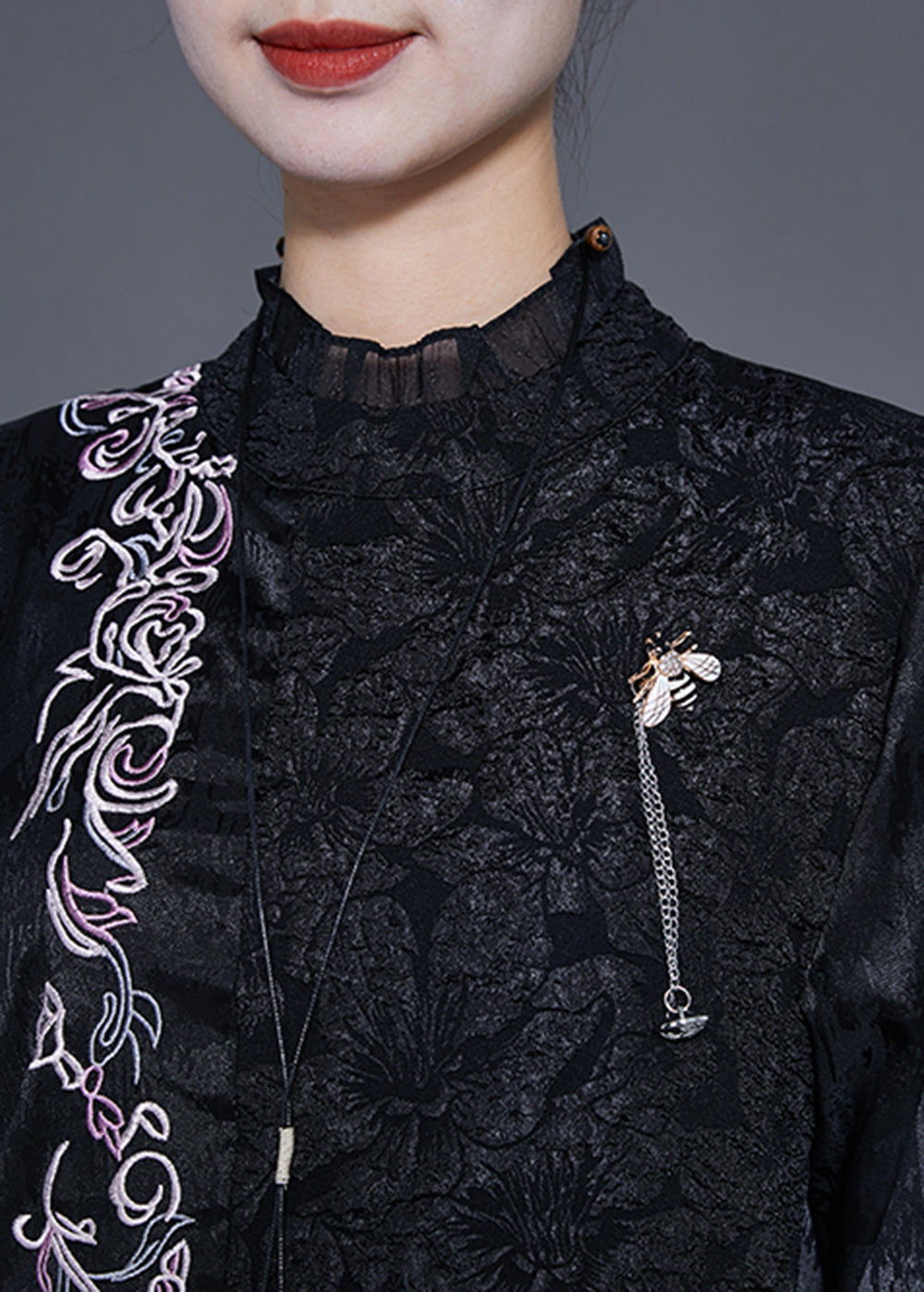 Vintage Black Embroideried Patchwork Jacquard Silk Dress Bracelet Sleeve