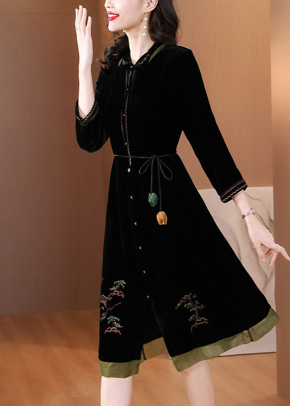 Vogue Black Peter Pan Collar Embroideried Tie Waist Silk Velour Vacation Dresses Fall