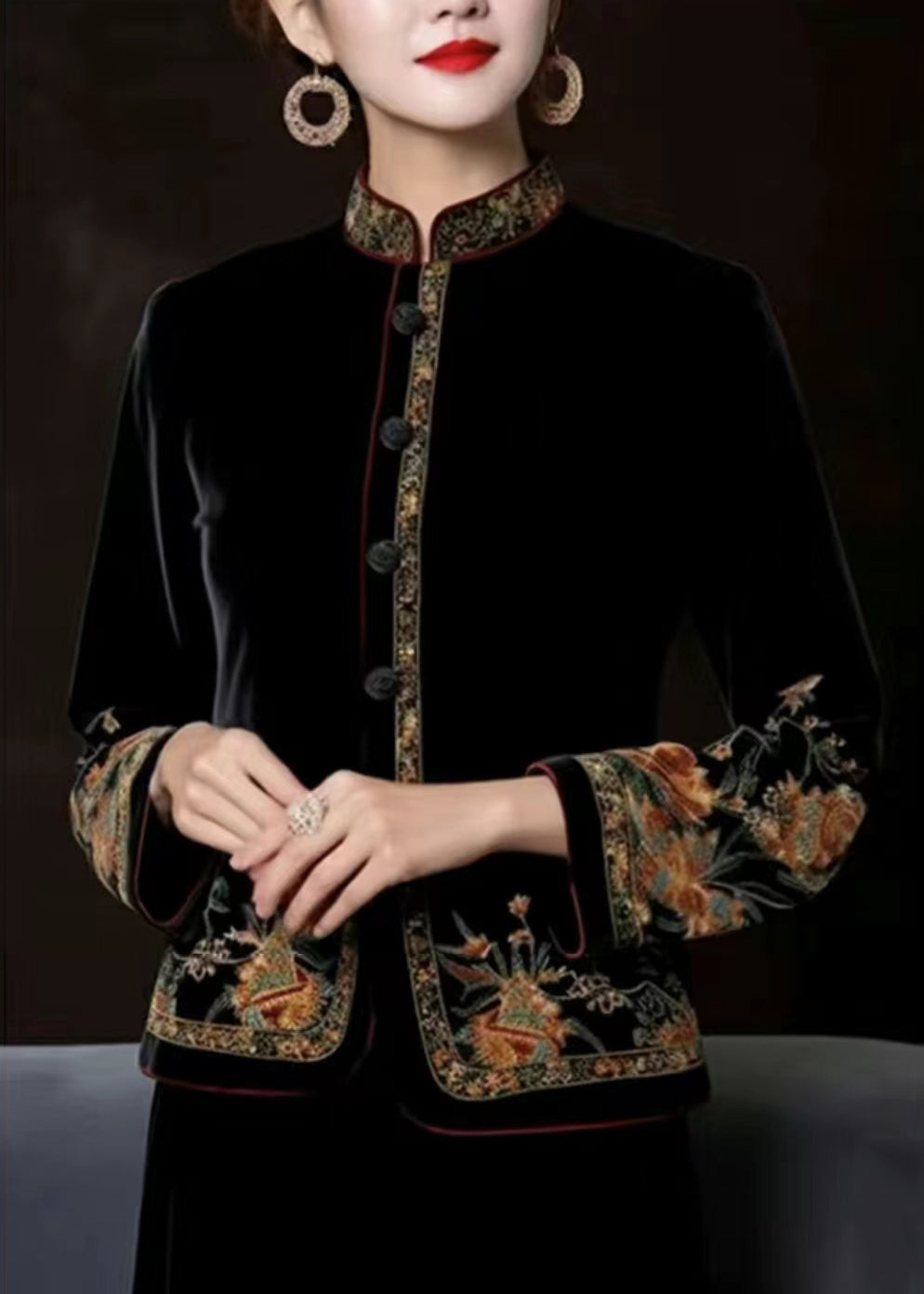 Women Black Embroideried Button Silk Coats Long Sleeve