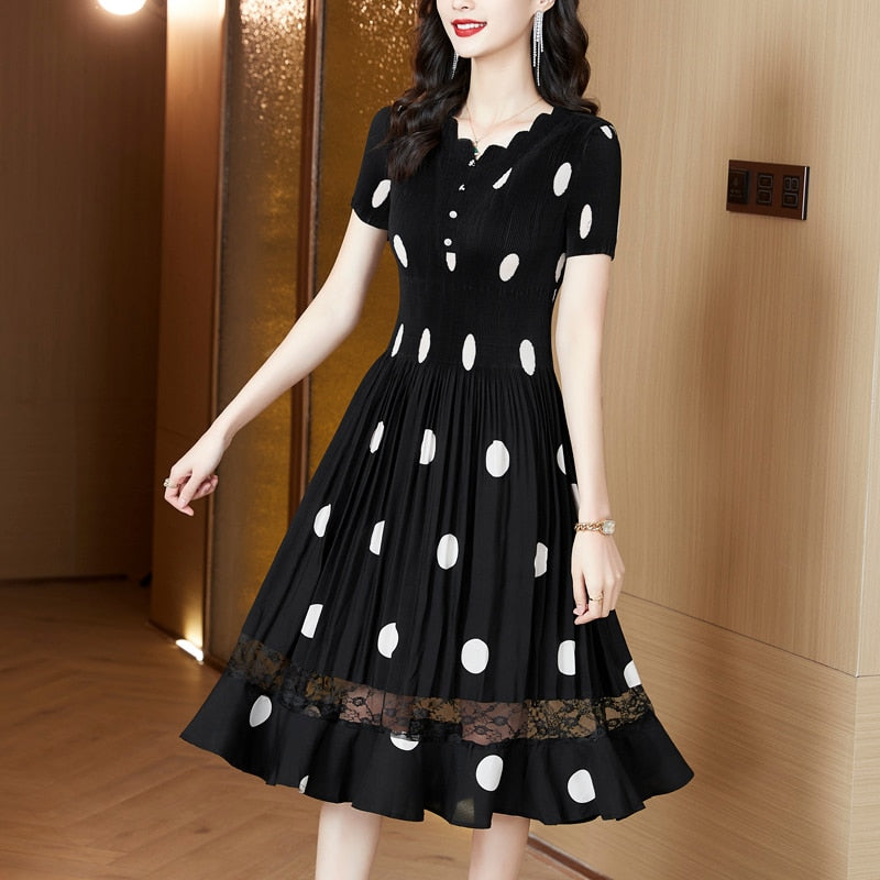 Summer Polka Dot Elastic Hepburn Mermaid Dress