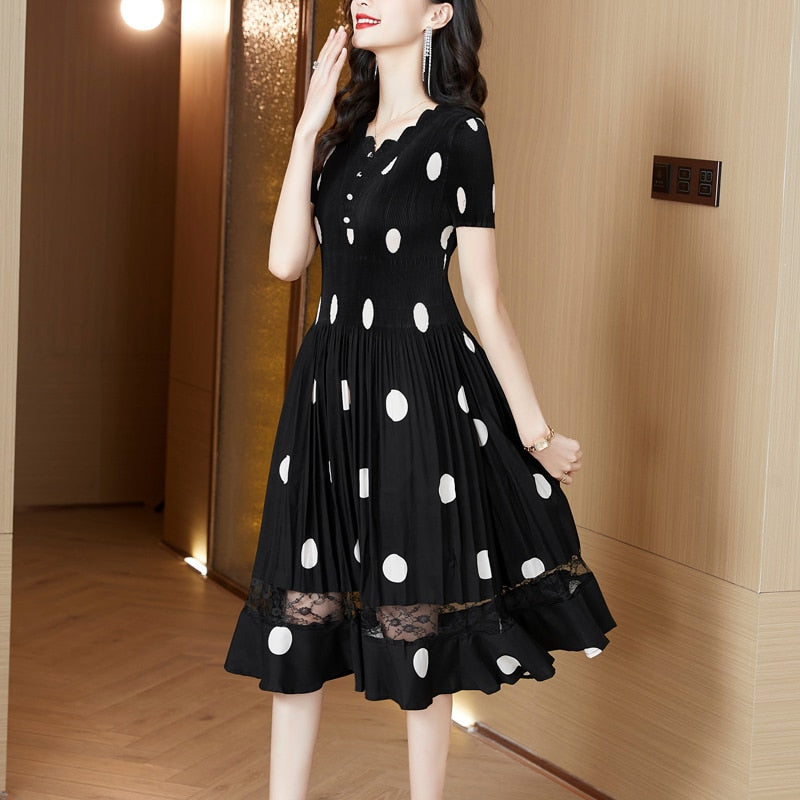 Summer Polka Dot Elastic Hepburn Mermaid Dress